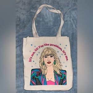 Taylor Swift It’s me tote